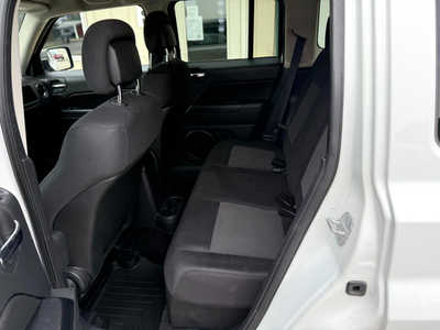 2012 Jeep Patriot, $8000. Photo 6