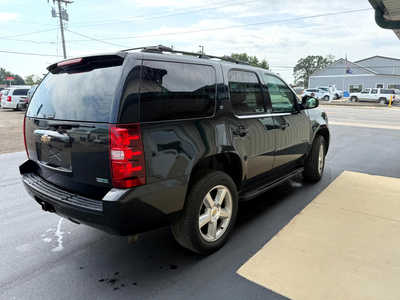 2011 Chevrolet Tahoe, $7500. Photo 4