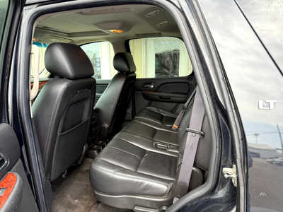 2011 Chevrolet Tahoe, $7500. Photo 6