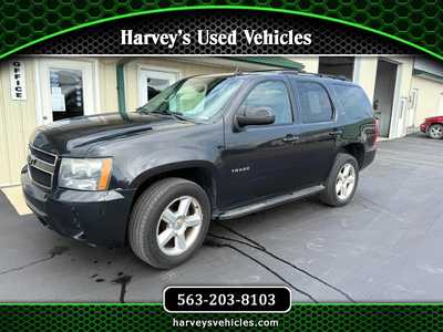 2011 Chevrolet Tahoe, $7500. Photo 1