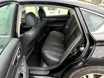 2013 Nissan Altima, $4900. Photo 6