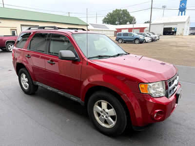 2010 Ford Escape, $5500. Photo 2