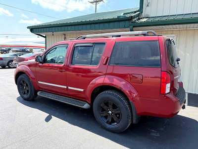 2011 Nissan Pathfinder, $5500. Photo 4