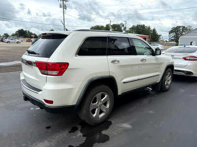 2012 Jeep Grand Cherokee, $8500. Photo 4
