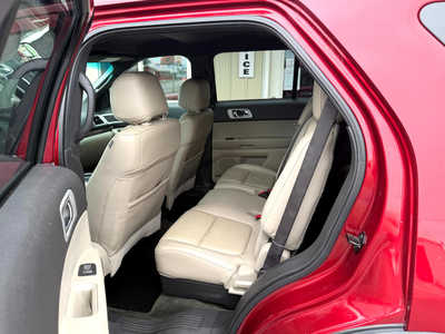 2014 Ford Explorer, $6700. Photo 6