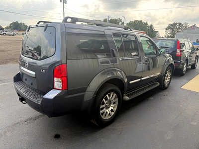 2010 Nissan Pathfinder, $7000. Photo 3