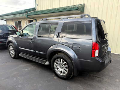 2010 Nissan Pathfinder, $7000. Photo 4
