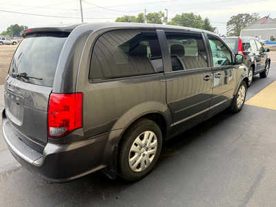 2016 Dodge Caravan, Grand, $9000. Photo 3