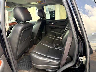2014 GMC Yukon, $9200. Photo 6