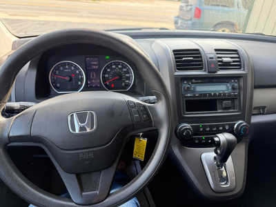 2011 Honda CR-V, $6800. Photo 5