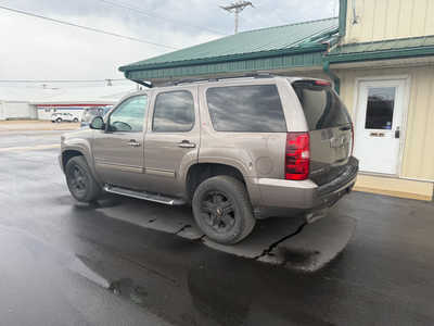 2014 Chevrolet Tahoe, $10000. Photo 3