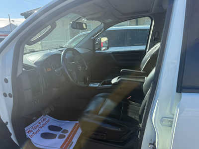 2010 Nissan Titan, $8000. Photo 5