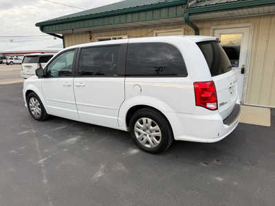 2016 Dodge Caravan, Grand, $9000. Photo 3