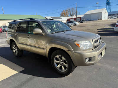 2007 Toyota 4Runner, $9000. Photo 2