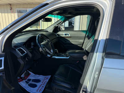 2012 Ford Explorer, $4700. Photo 5