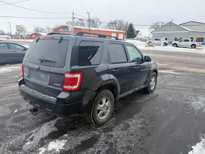 2009 Ford Escape, $4500. Photo 3