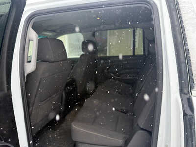 2018 GMC Yukon XL, $17500. Photo 6