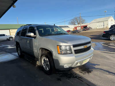 2013 Chevrolet Tahoe, $7500. Photo 2