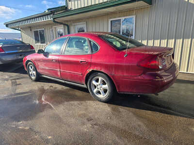 2003 Ford Taurus, $1000. Photo 4