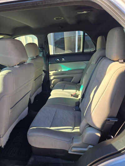 2014 Ford Explorer, $6000. Photo 6