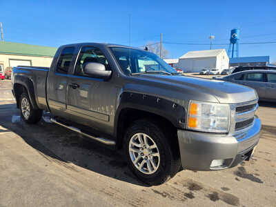 2008 Chevrolet 1500 Ext Cab, $4000. Photo 2