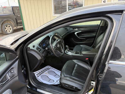 2017 Buick Regal, $9500. Photo 5