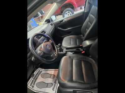 2014 Volkswagen Jetta, $5500. Photo 5