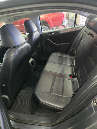 2014 Volkswagen Jetta, $5500. Photo 6