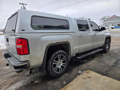 2014 GMC 1500 Crew Cab, $14000. Photo 4