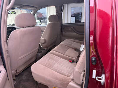 2004 Toyota Tundra Ext Cab, $10000. Photo 6