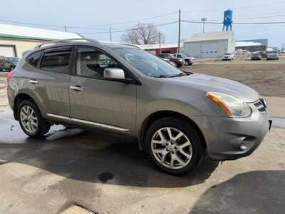 2013 Nissan Rogue, $6500. Photo 2