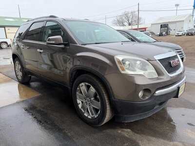 2010 GMC Acadia, $6000. Photo 2