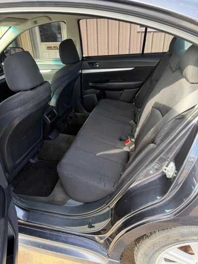 2012 Subaru Legacy, $5000. Photo 6