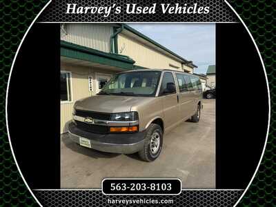 2006 Chevrolet Van,Passenger, $12000. Photo 1