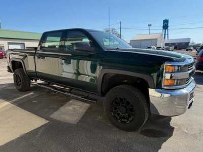 2015 Chevrolet 2500 Crew Cab, $15500. Photo 2