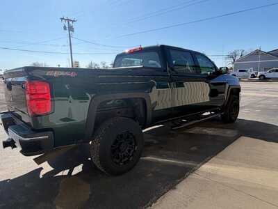 2015 Chevrolet 2500 Crew Cab, $15500. Photo 3