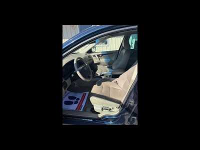 2004 Volvo V70, $4000. Photo 5
