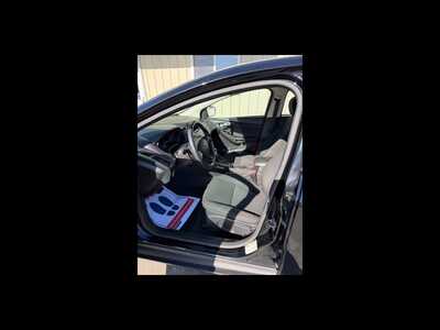 2016 Ford Focus, $6000. Photo 5