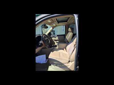 2008 GMC Yukon XL, $6000. Photo 5