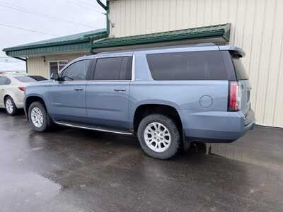 2015 GMC Yukon XL, $15500. Photo 4