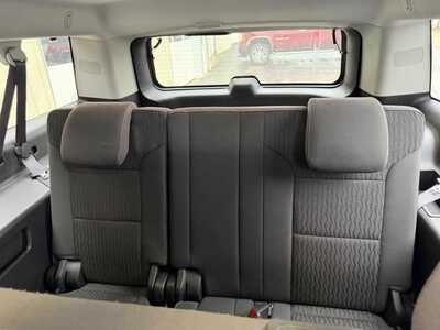 2015 GMC Yukon XL, $15500. Photo 7