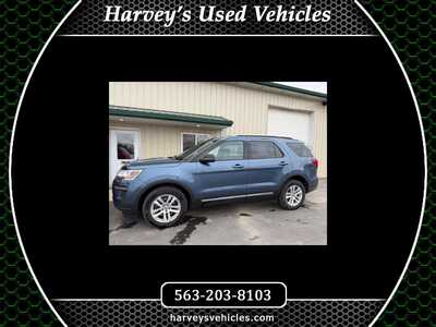 2018 Ford Explorer, $8000. Photo 1