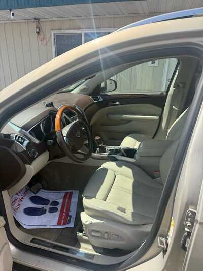 2010 Cadillac SRX, $3000. Photo 5