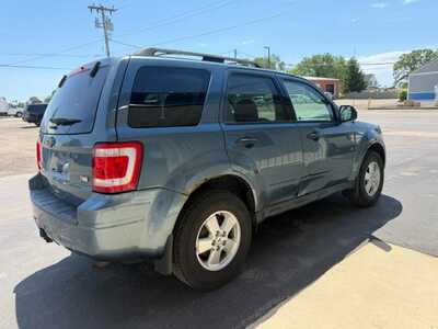 2011 Ford Escape, $3800. Photo 3