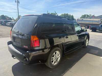 2006 GMC Envoy XL, $5000. Photo 4