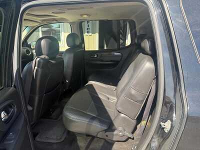 2006 GMC Envoy XL, $5000. Photo 6