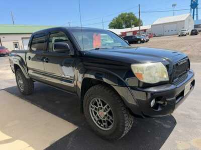2005 Toyota Tacoma, $9500. Photo 2