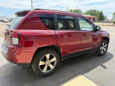 2017 Jeep Compass, $7500. Photo 3