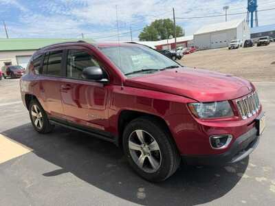 2017 Jeep Compass, $7500. Photo 4