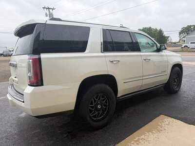2015 GMC Yukon, $18500. Photo 3